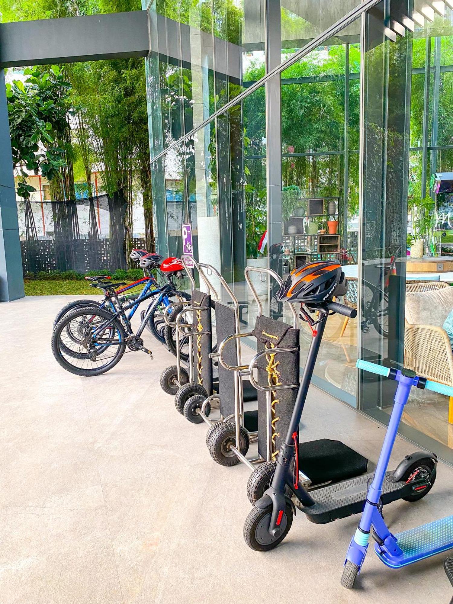 Mercure Tangerang Bsd City Экстерьер фото