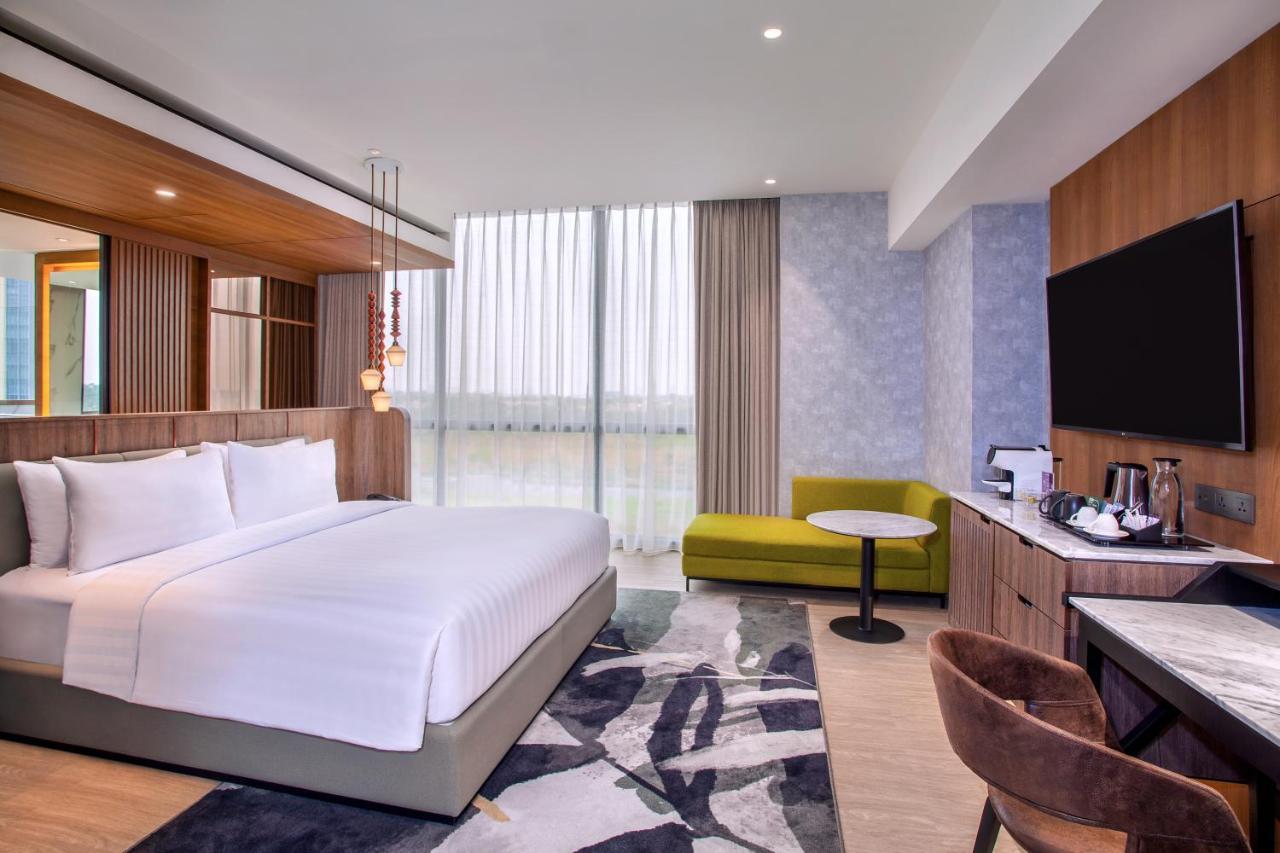 Mercure Tangerang Bsd City Экстерьер фото
